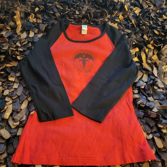 Vintage Queensryche 2003 "Tribe" Logo Concert Shirt Women's Large - Picture 5 of 10